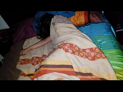 ❤️ Stiefzoon die zijn jonge stiefmoeder berispt terwijl ze slaapt. ❌ Anal porno at porn nl.yourxxxvideos.ru ☑